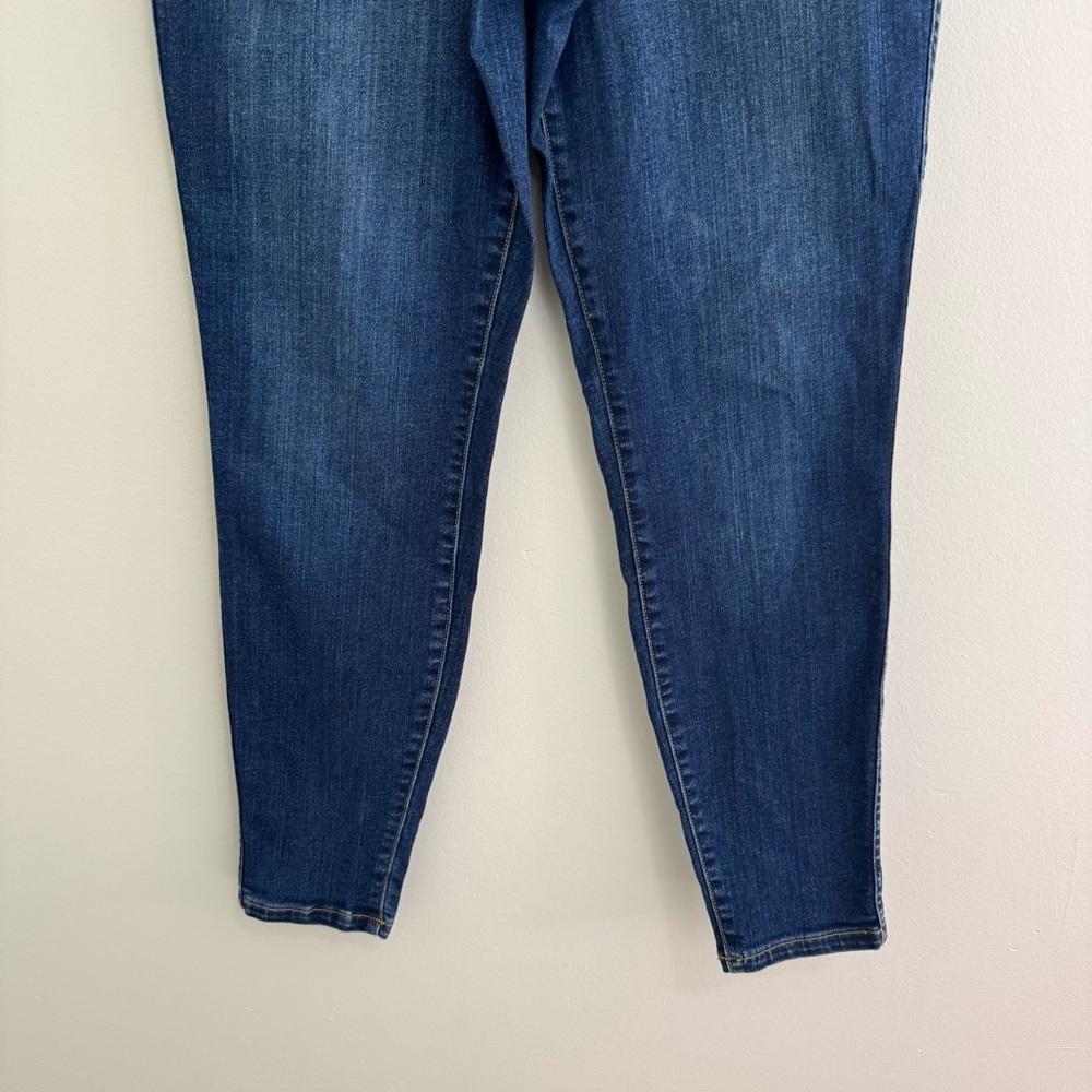 SPANX Pull On Skinny Jeans - Picture 5 of 8
